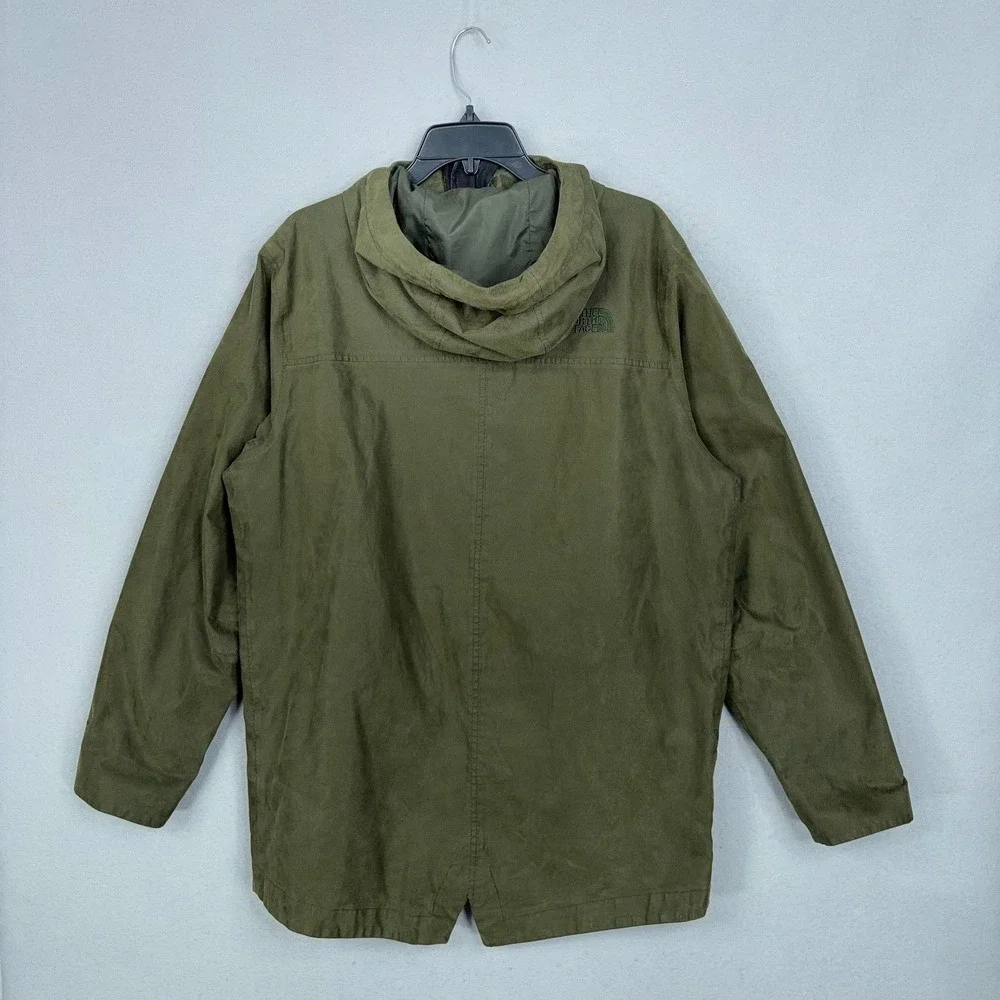 The North Face Jacket Mens Medium Green Hooded Fishtail Parka Utility Gorpcore